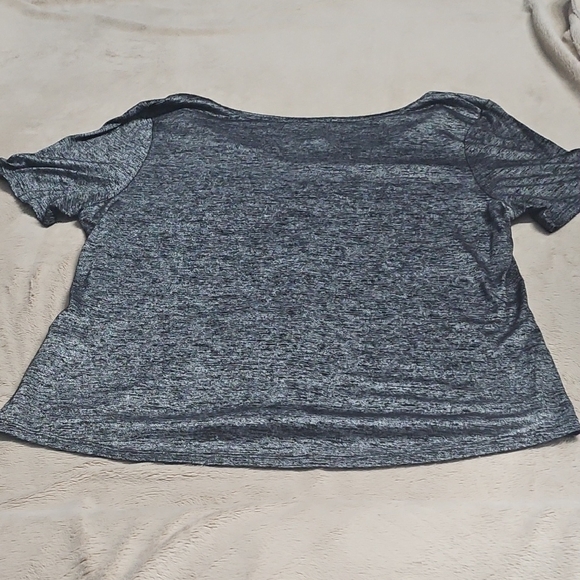 White House Black Market Silver Short Sleeve Top - Picture 4 of 6